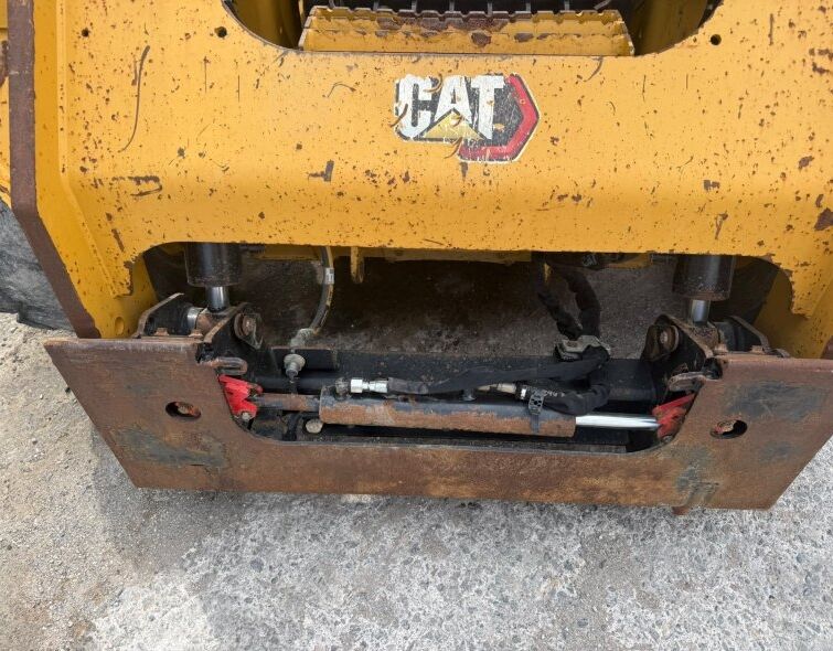 CATERPILLAR  262D3 